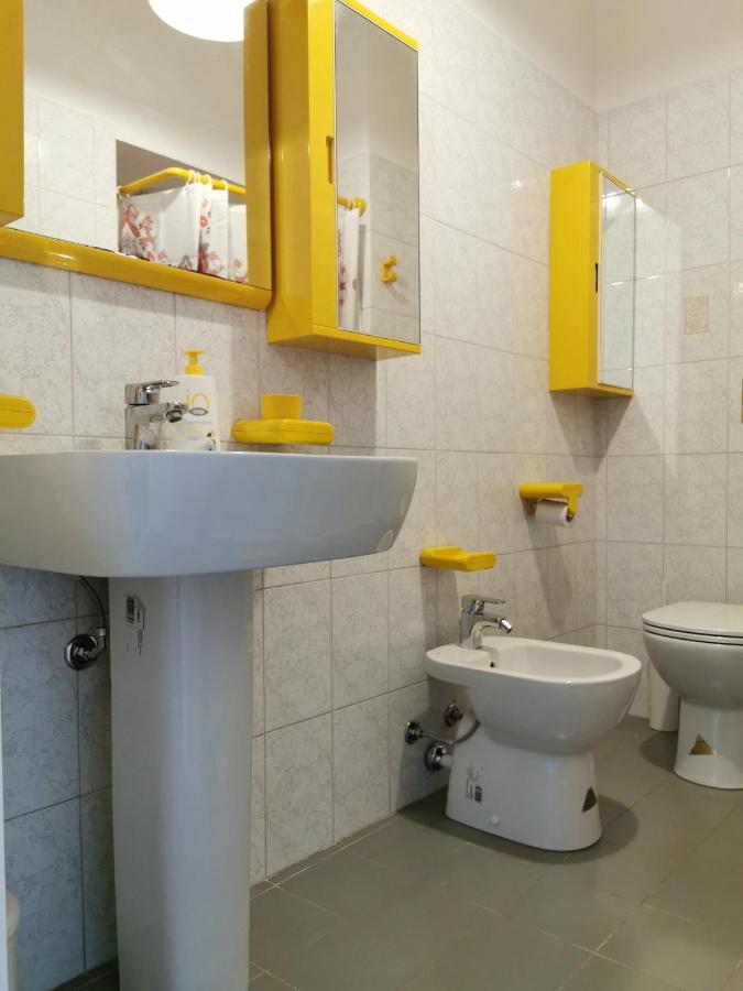 Casetta "Safilu2" 1 Min A Piedi Da M Lodi-Porta Romana Milão Exterior foto